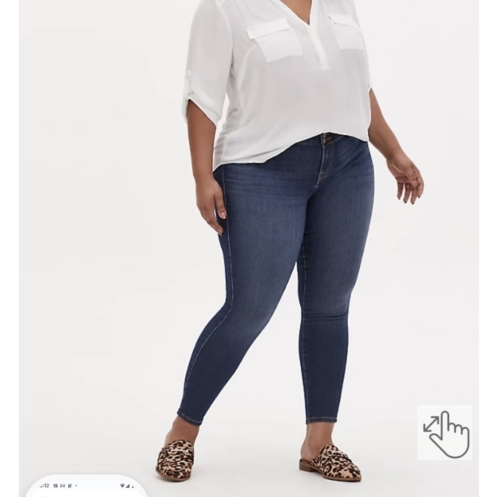 Torrid jeans, super stretch, high waist, skinny plus size 26 tall